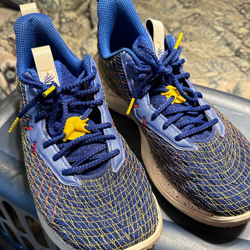 Under Armour Curry 10